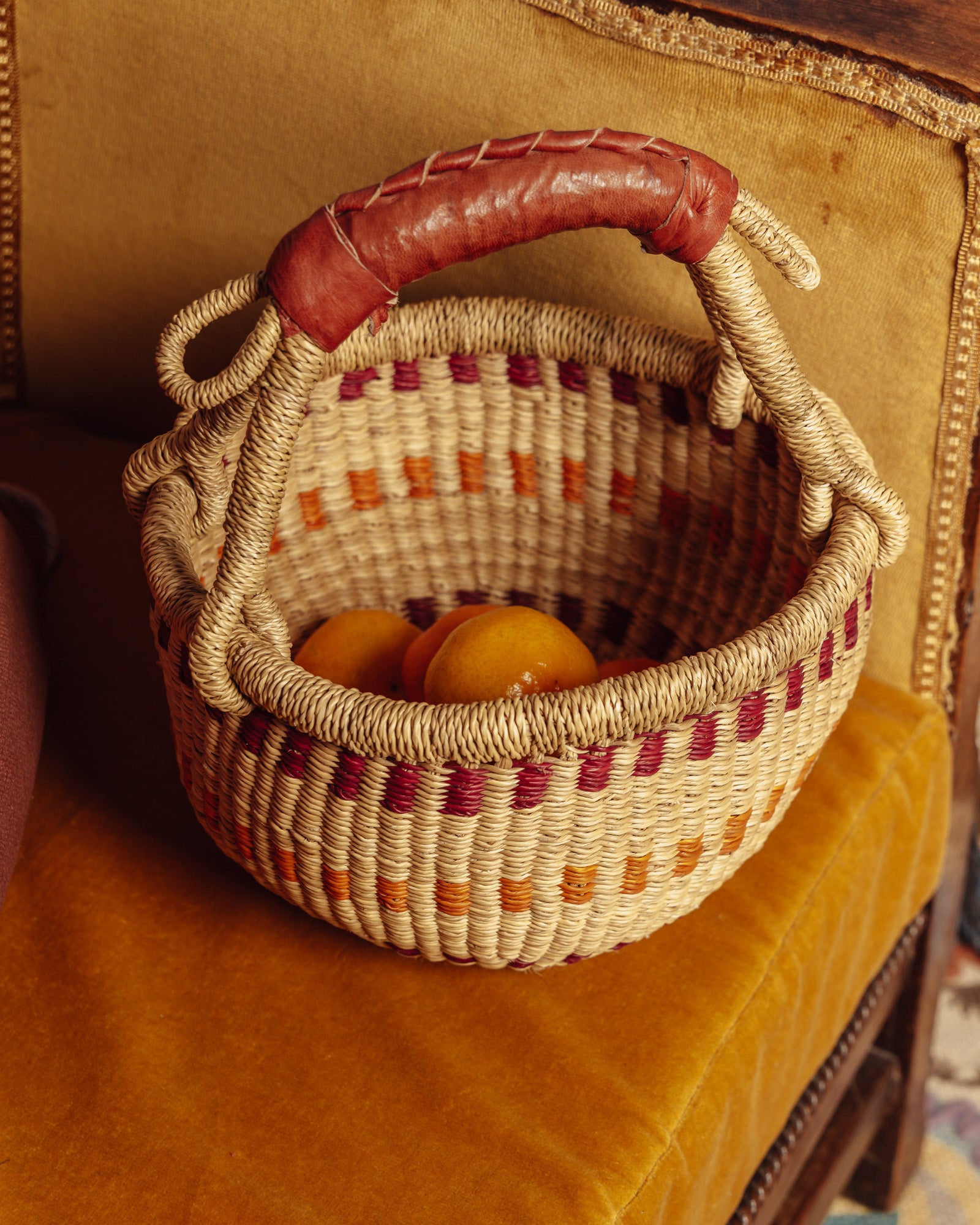 The store Peas in a Pod Metal Handled Woven Basket